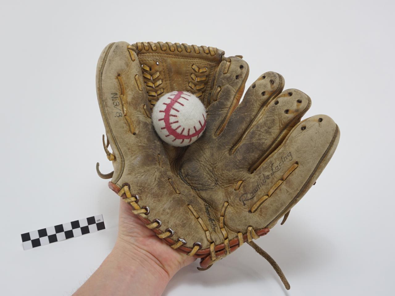 RĘKAWICA BASEBALLOWA