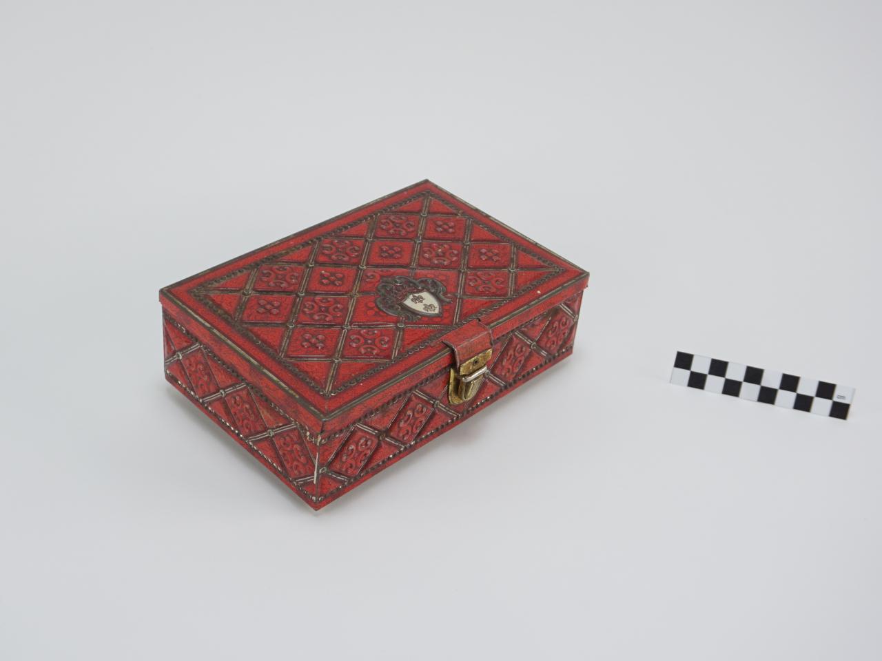 PUDEŁKO SKRZYNECZKA SZKATUŁKA