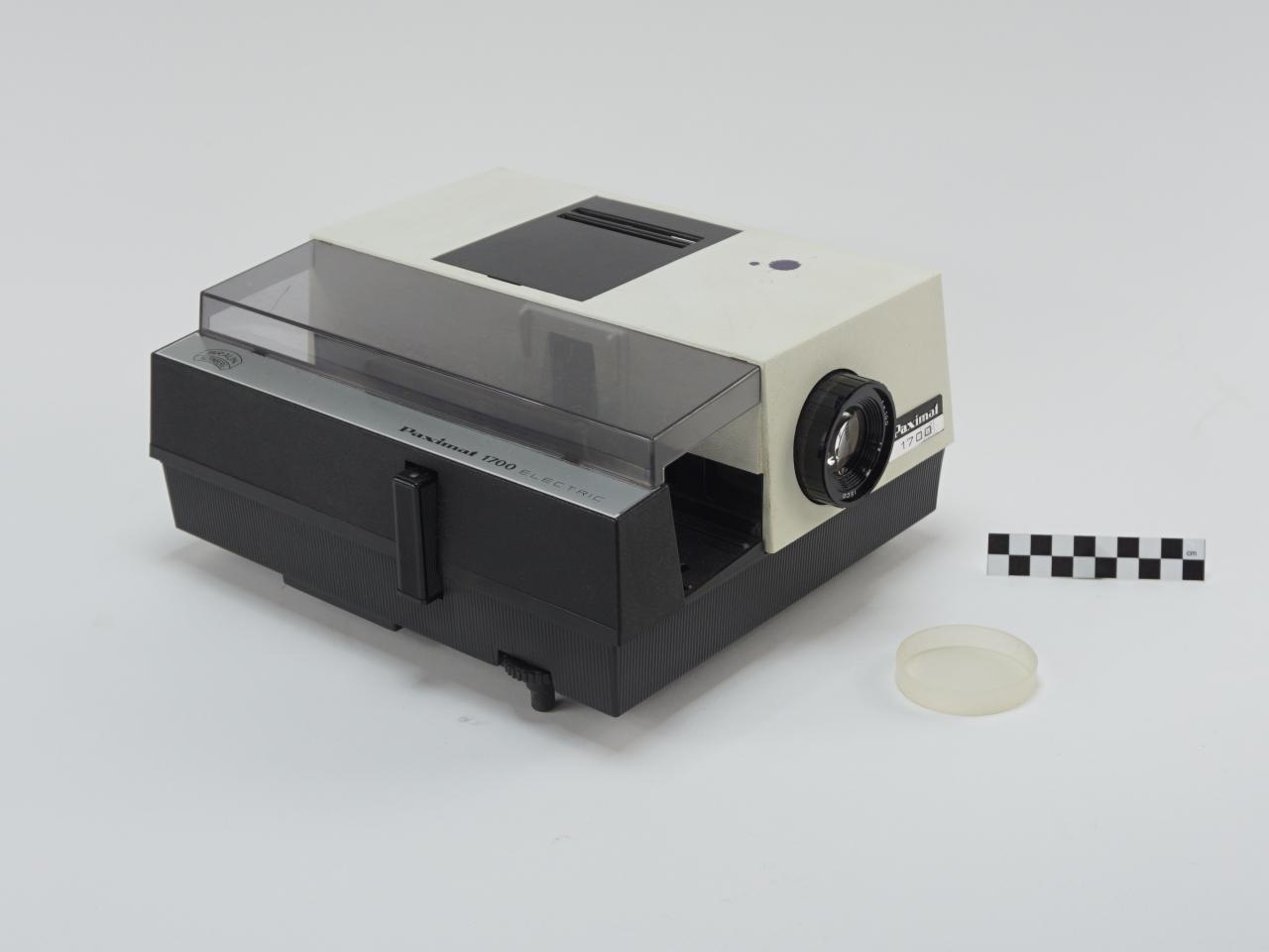 RZUTNIK DO SLAJDÓW PROJEKTOR