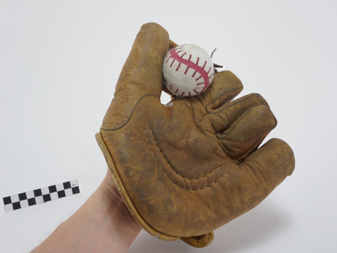 RĘKAWICA BASEBALLOWA