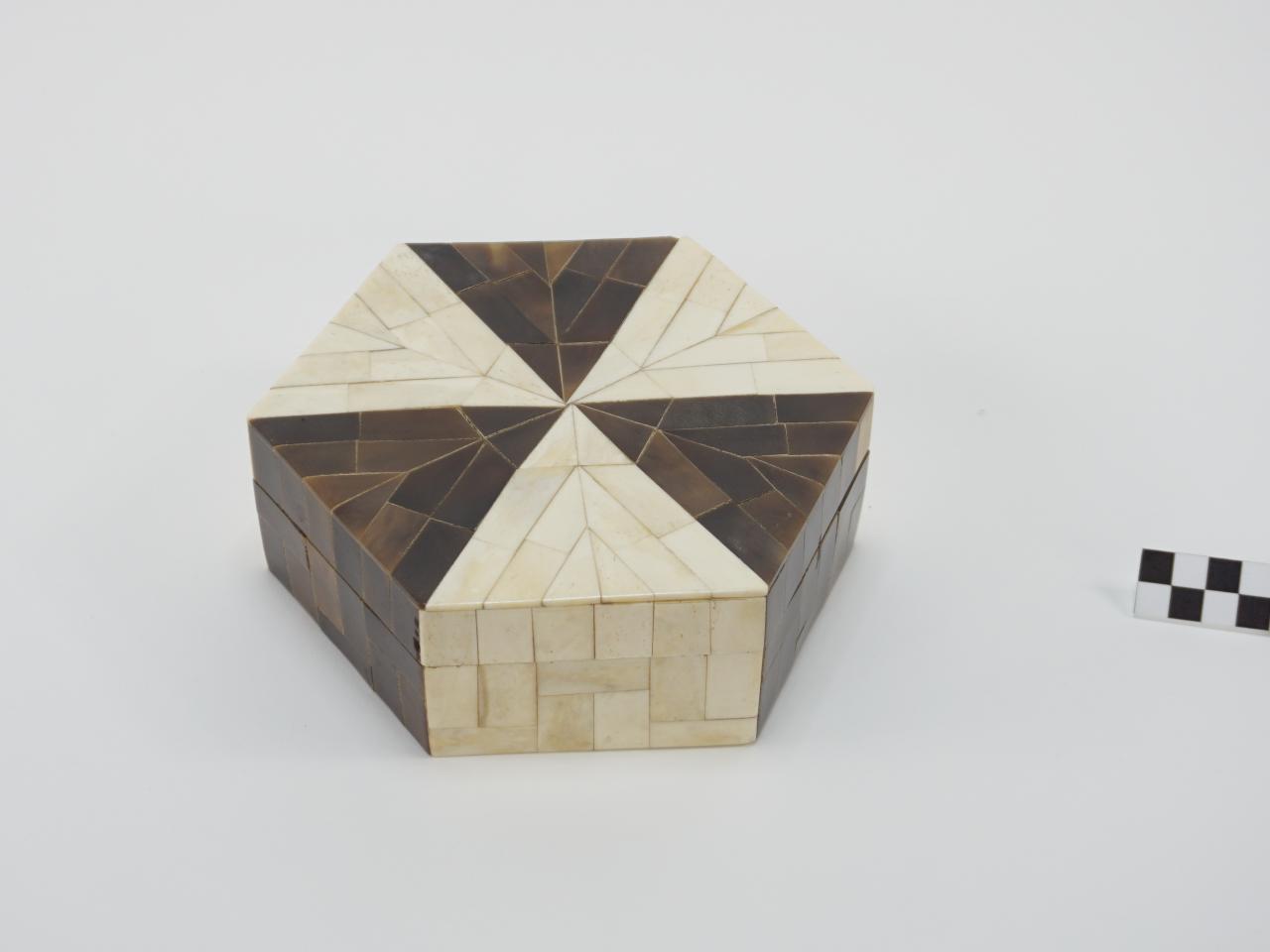 PUDEŁKO SKRZYNECZKA SZKATUŁKA