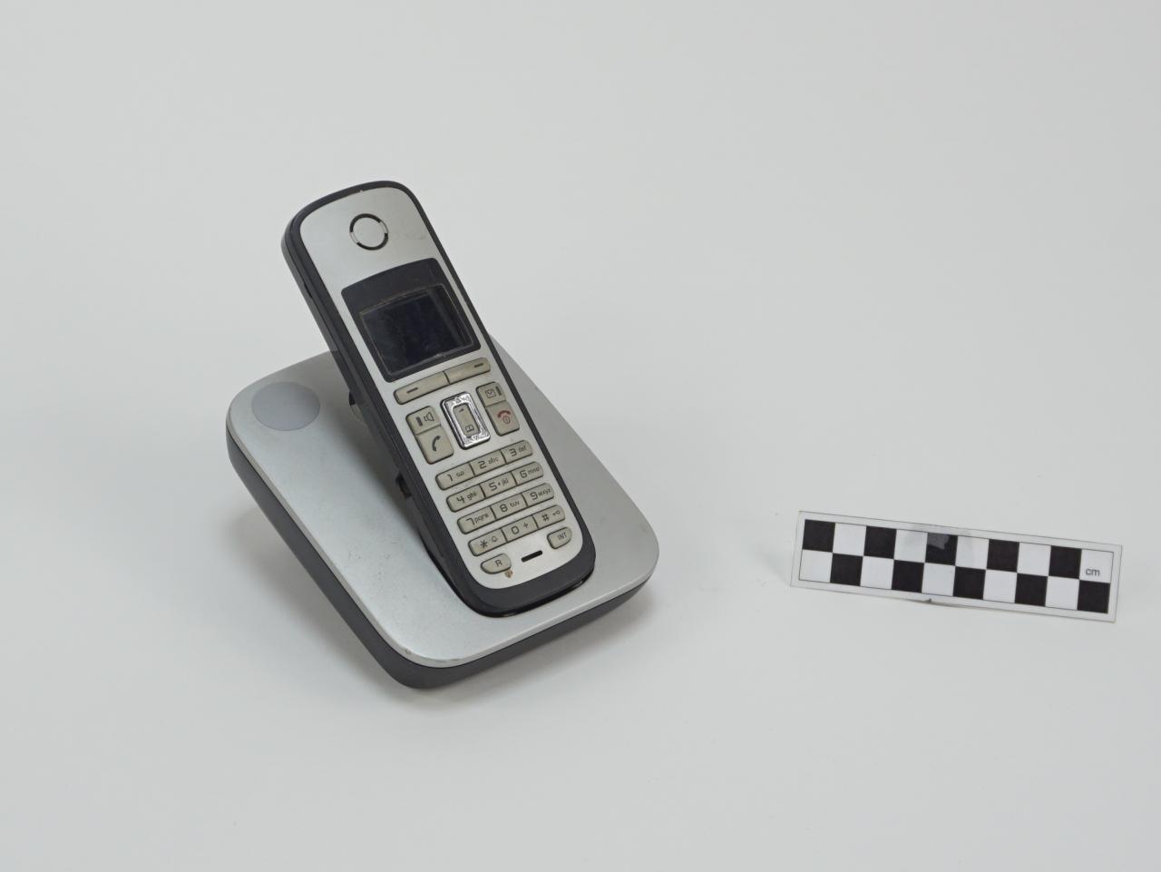 TELEFON BEZPRZEWODOWY 