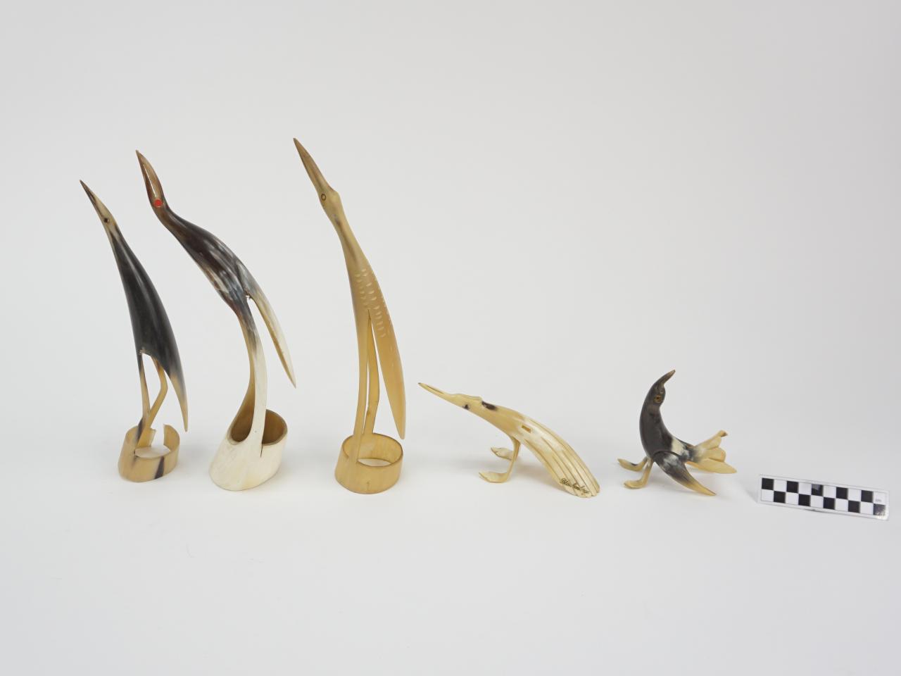 FIGURKA OZDOBNA DEKORACYJNA 