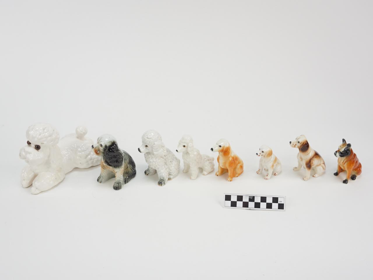 FIGURKA OZDOBNA DEKORACYJNA 