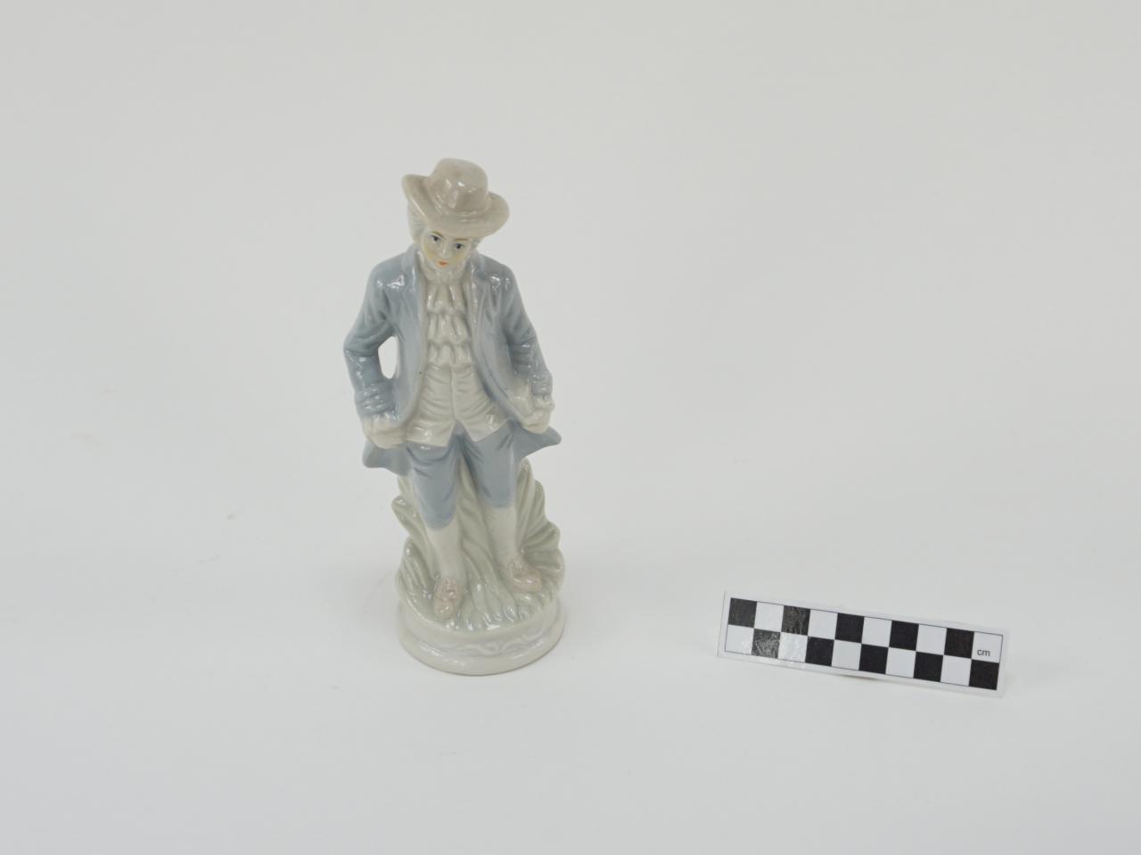 FIGURKA OZDOBNA DEKORACYJNA