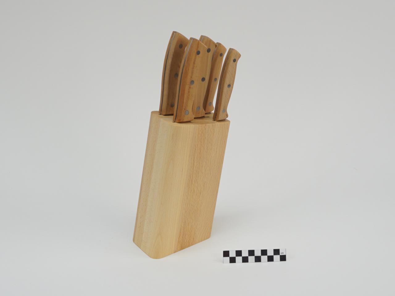 NOŻE KUCHENNE W STOJAKU KOMPLET