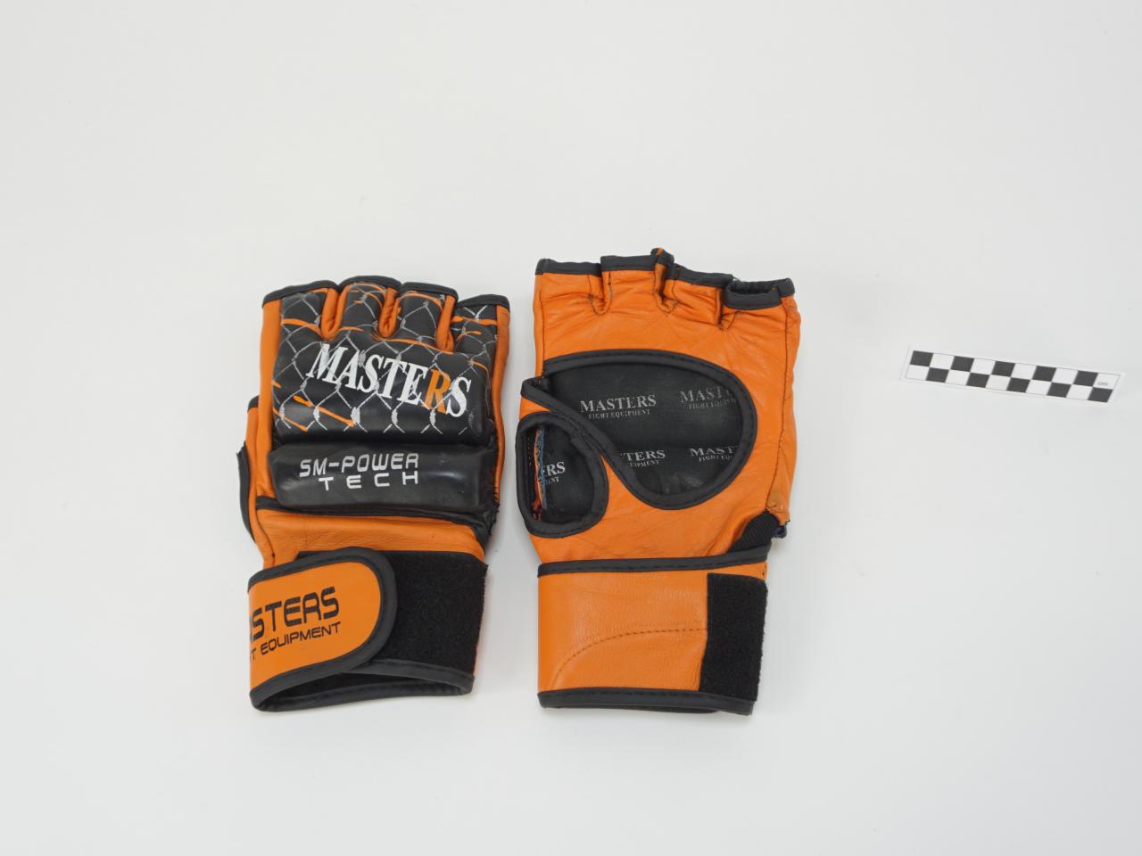 RĘKAWICE DO MMA CENA ZA KPLT