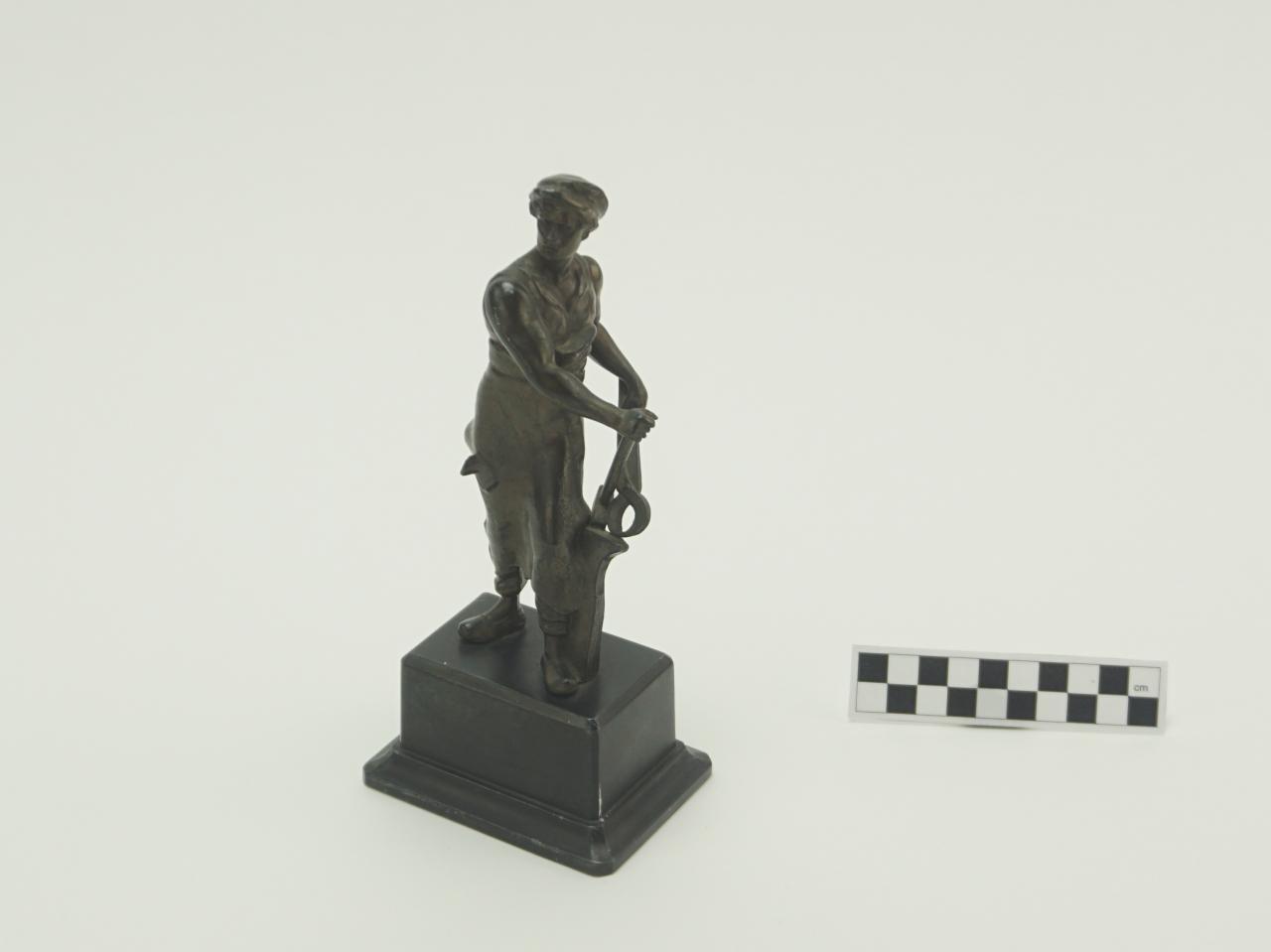 FIGURKA OZDOBNA DEKORACYJNA