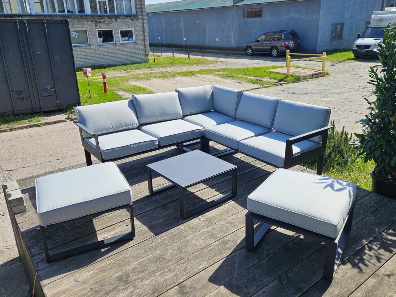 KOMPLET MEBLI OGRODOWYCH