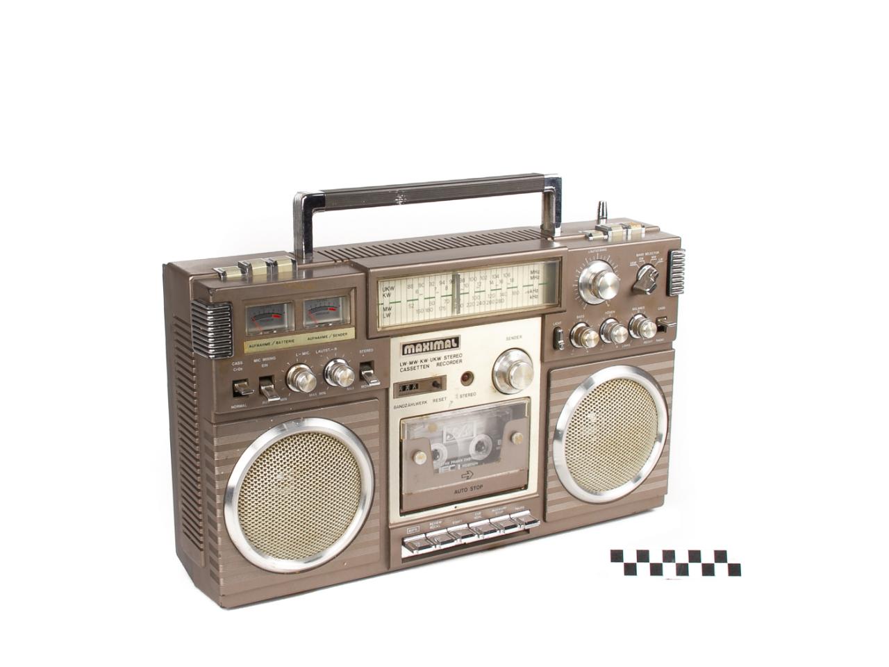 BOOMBOX