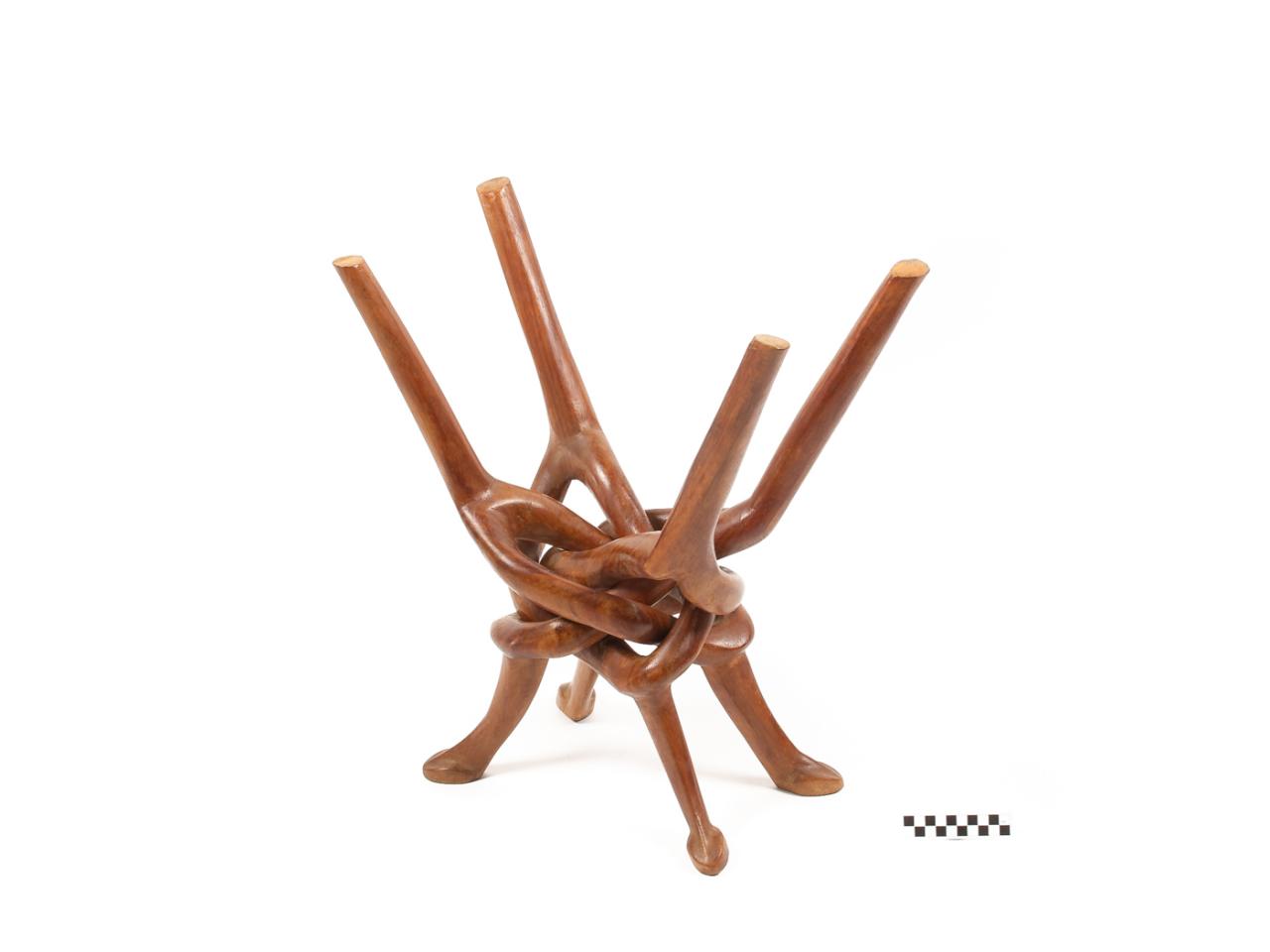 DREWNIANA RZEŹBA KORZEŃ