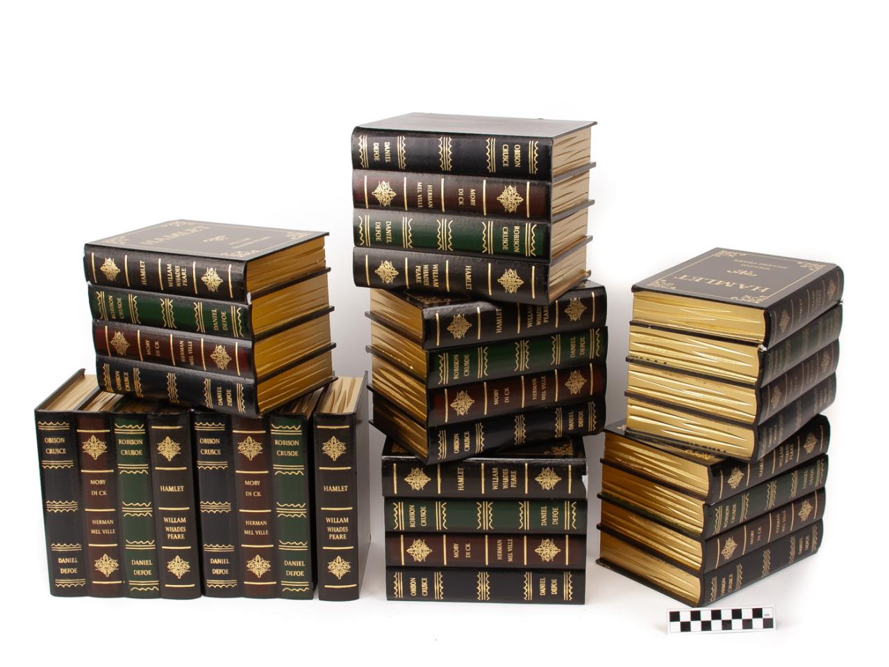 PUDEŁKO ATRAPA KSIĄŻEK