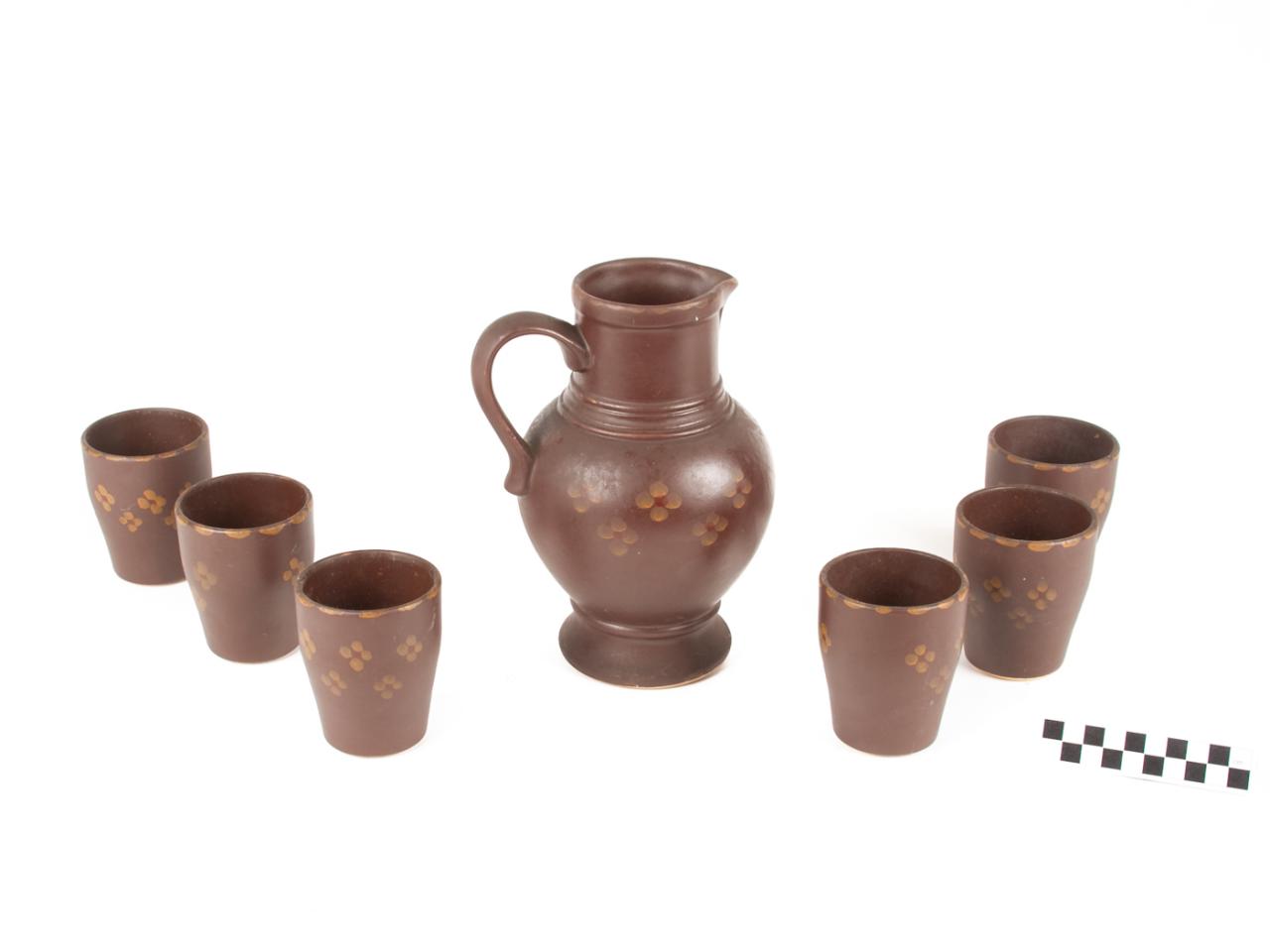 DZBANEK I KUBKI KOMPLET