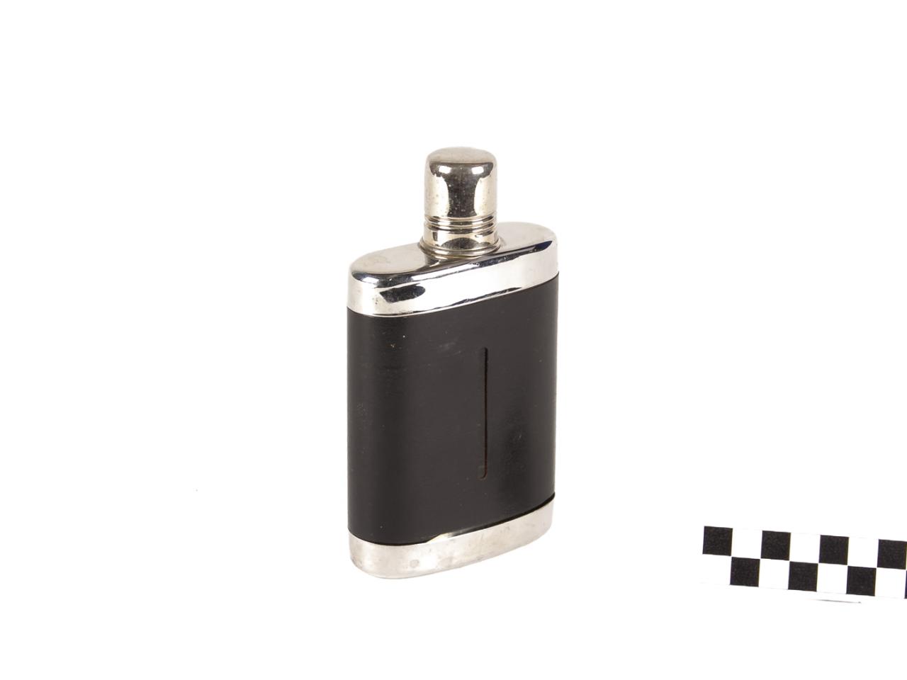 MANIERKA PIERSIÓWKA