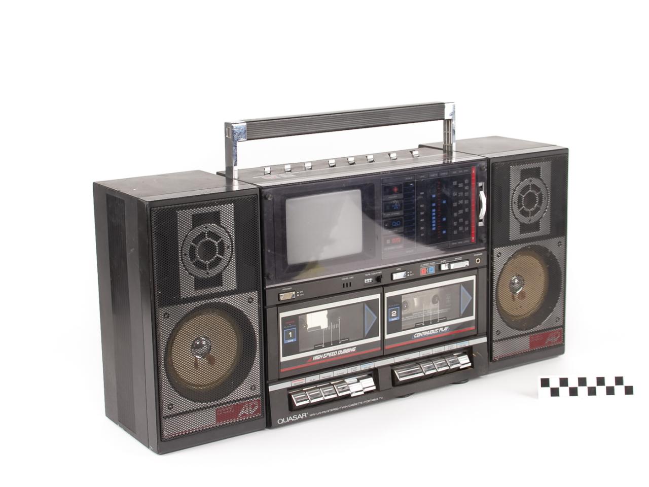BOOMBOX RADIO