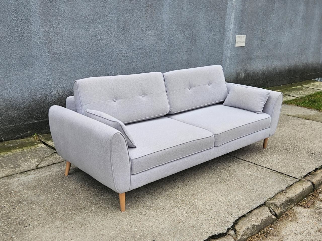 KANAPA SOFA