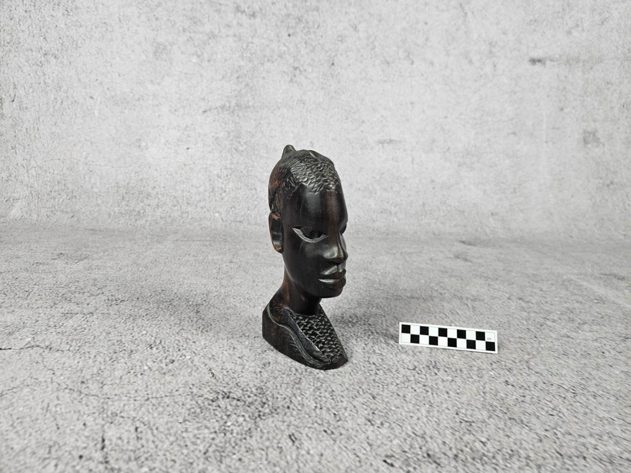 FIGURKA OZDOBNA DEKORACYJNA