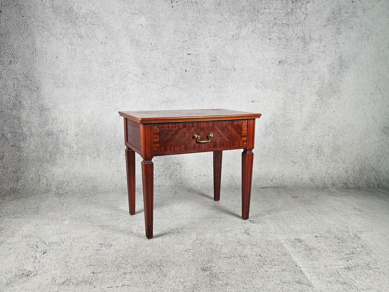 SZAFKA NOCNA HOTELOWA