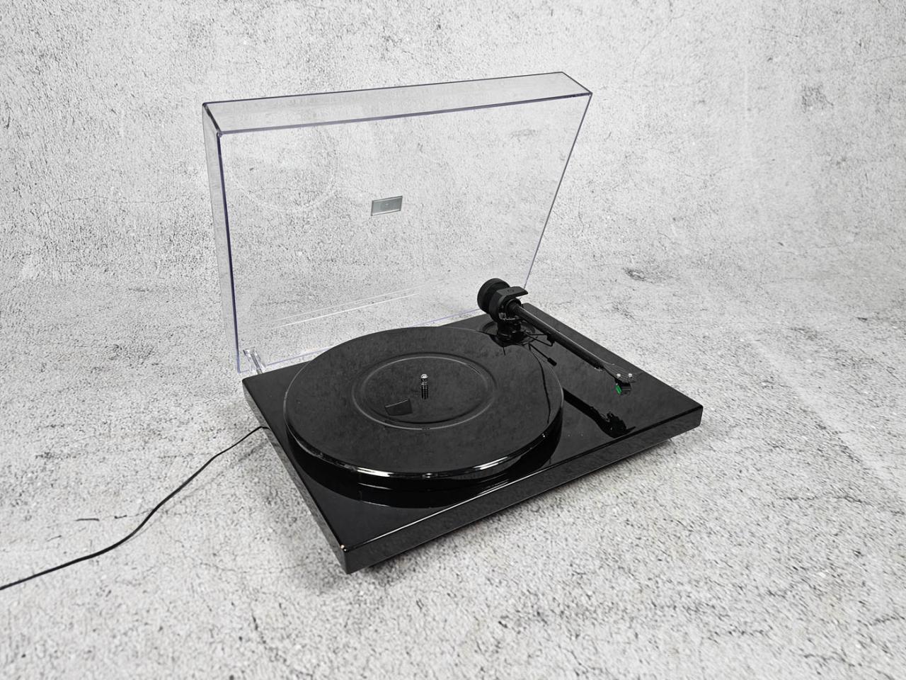 GRAMOFON