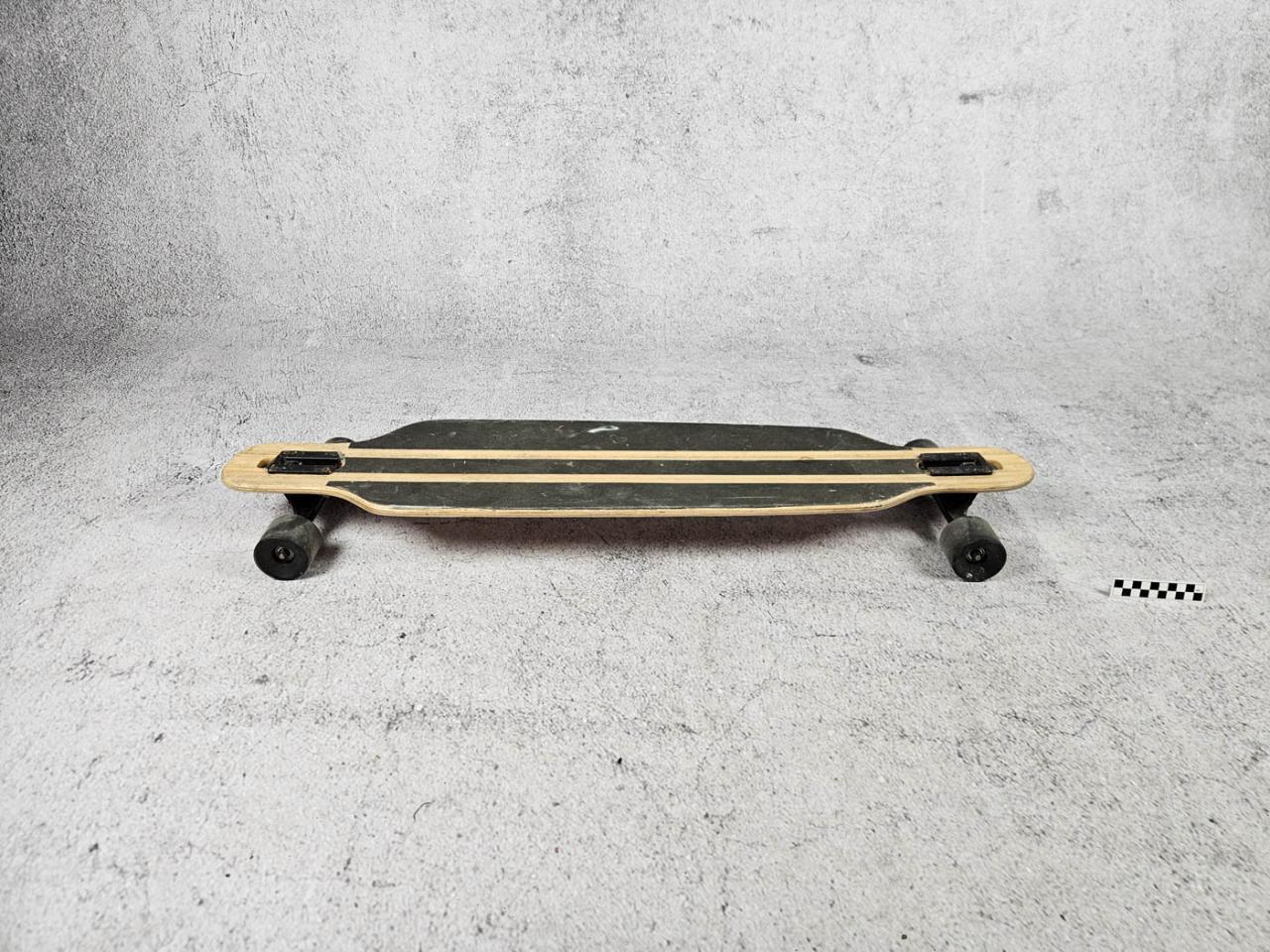 LONGBOARD DESKOROLKA 
