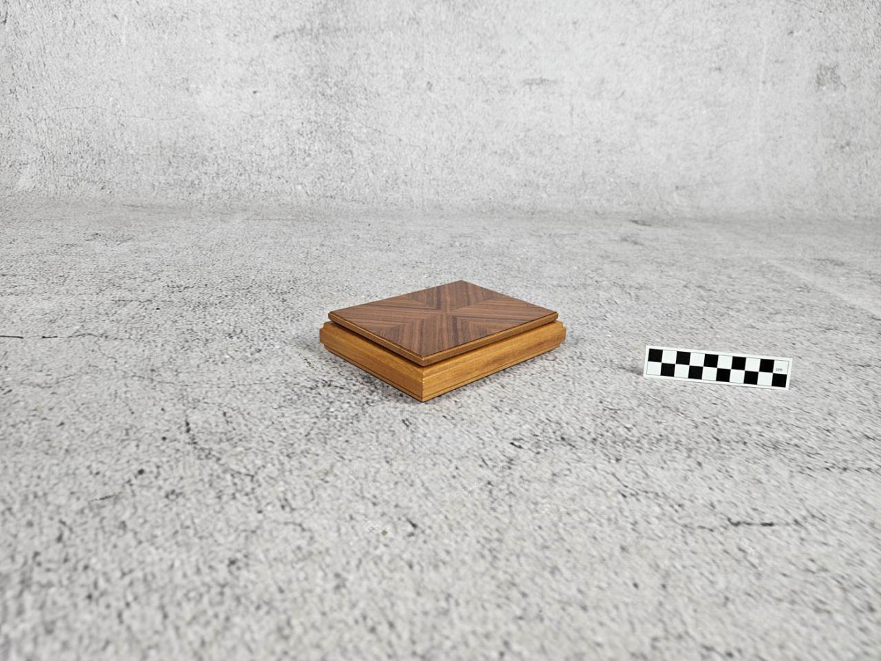 PUDEŁKO SKRZYNECZKA SZKATUŁKA