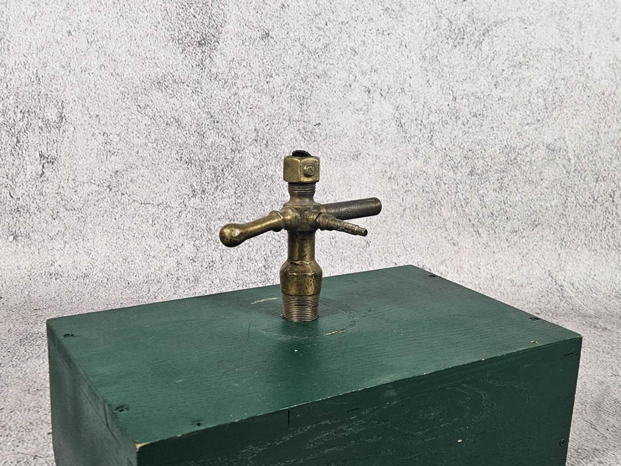 SZPUNT, KRAN DO BECZKI