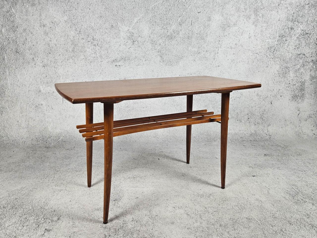 STOLIK KAWOWY, SKANDYNAWSKI