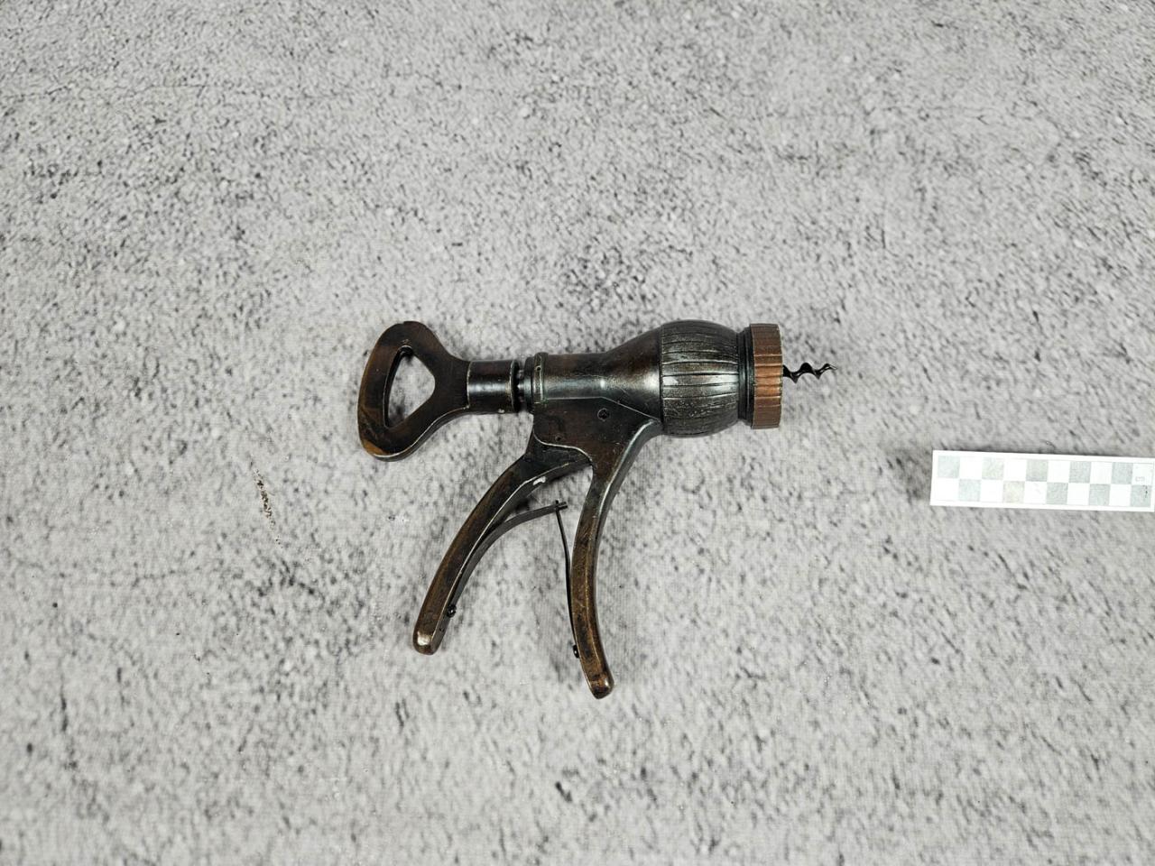 KORKOCIĄG OTWIERACZ