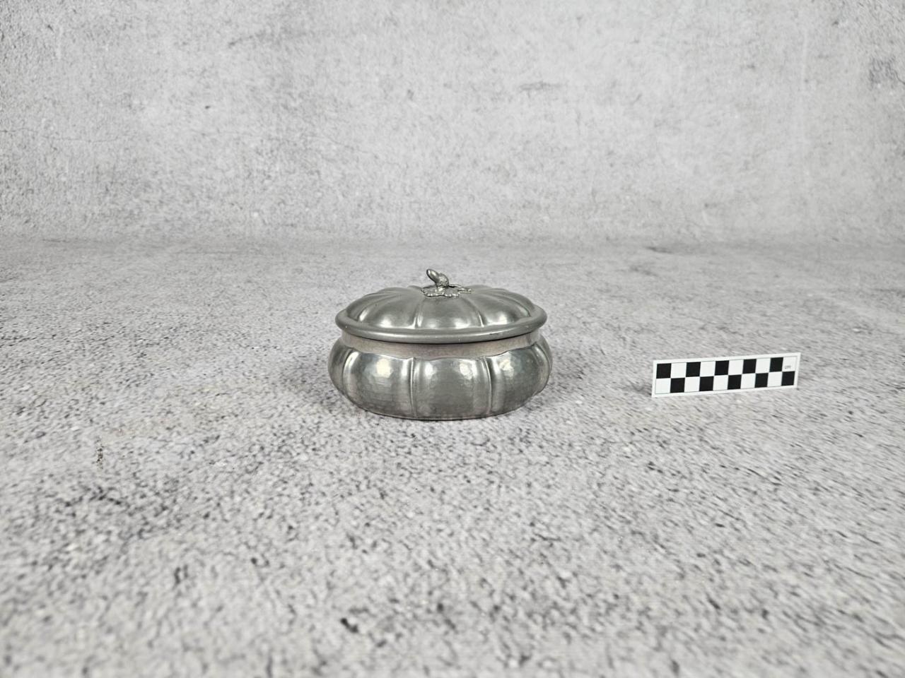 PUDEŁKO SKRZYNECZKA SZKATUŁKA