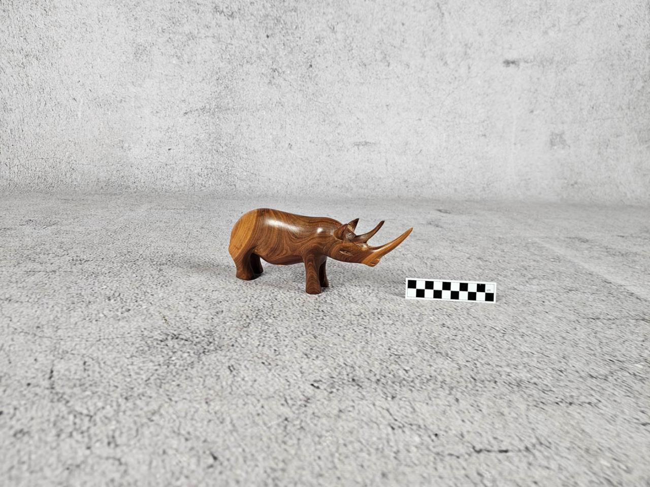 FIGURKA OZDOBNA DEKORACYJNA, POZYTYWKA