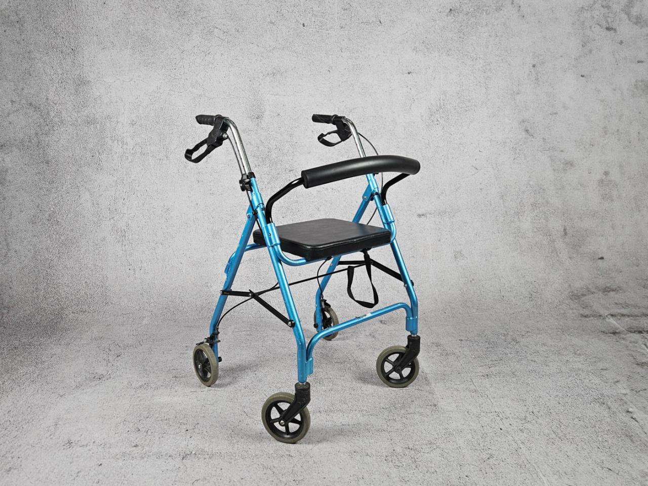 SKŁADANY WÓZEK Z SIEDZISKIEM WALKER