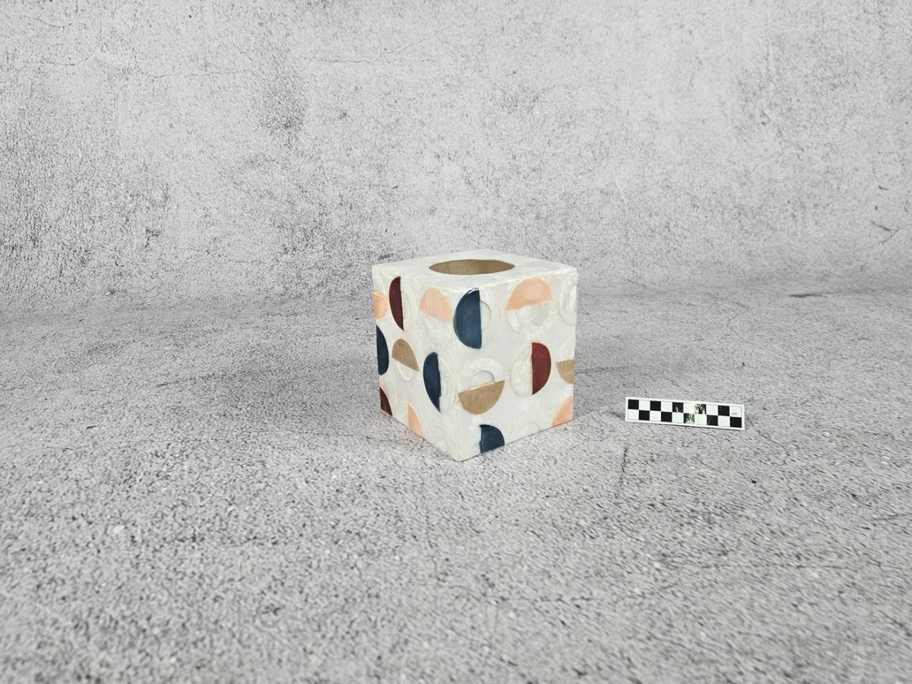 PUDEŁKO NA CHUSTECZKI