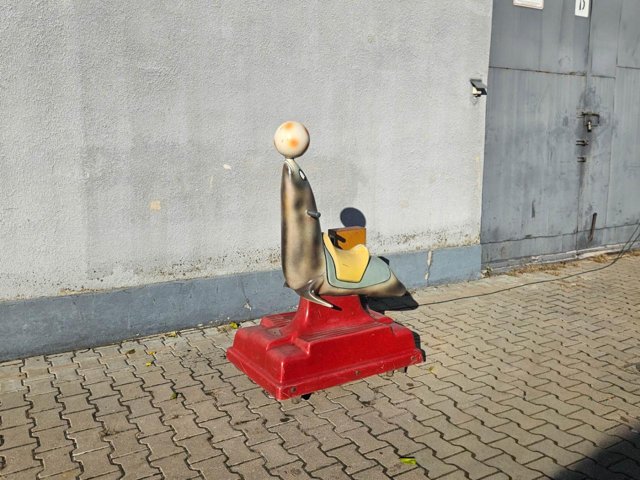 PUJAK NA MONETY, PRL