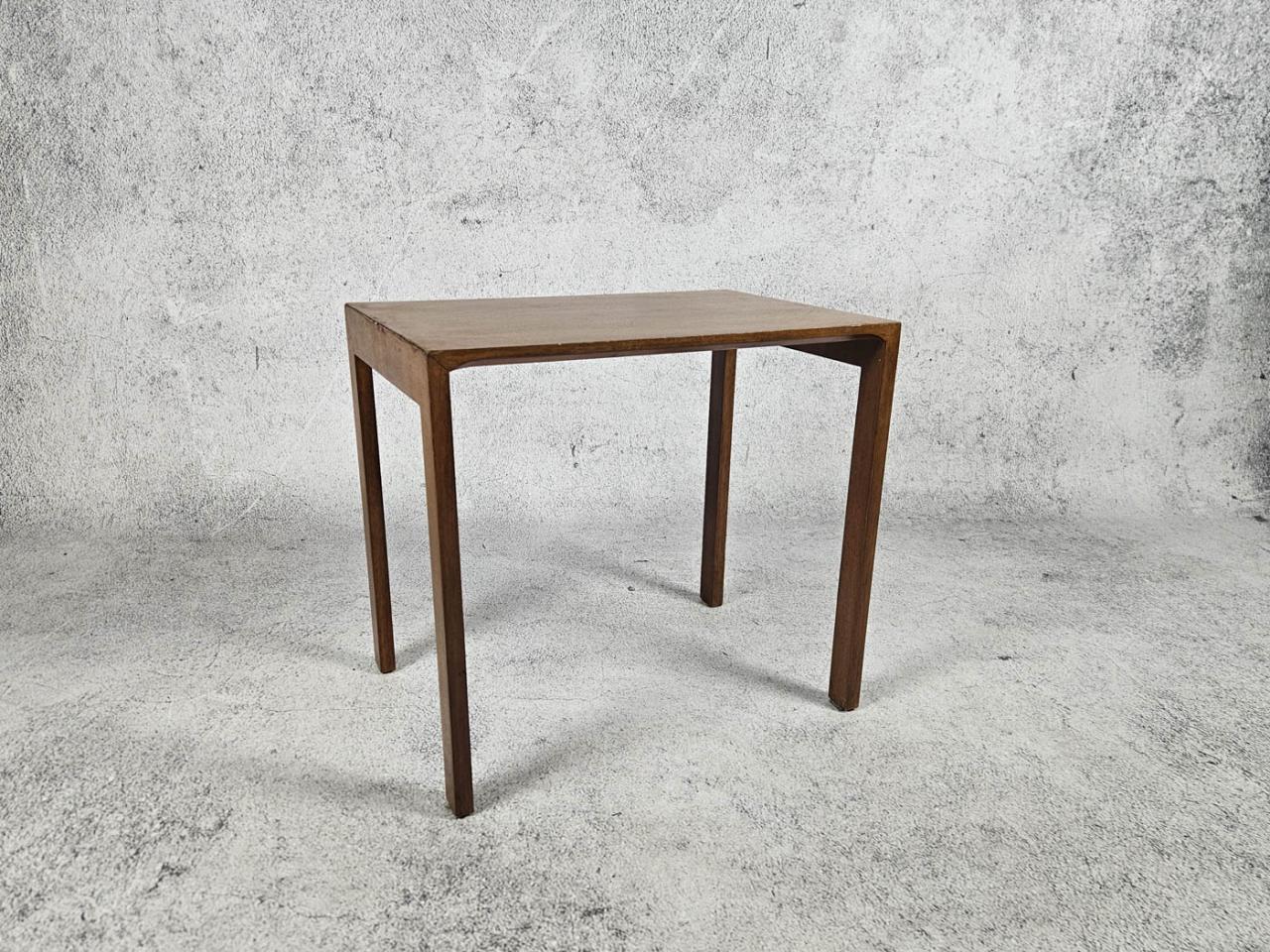 STOLIK, SKANDYNAWSKI 