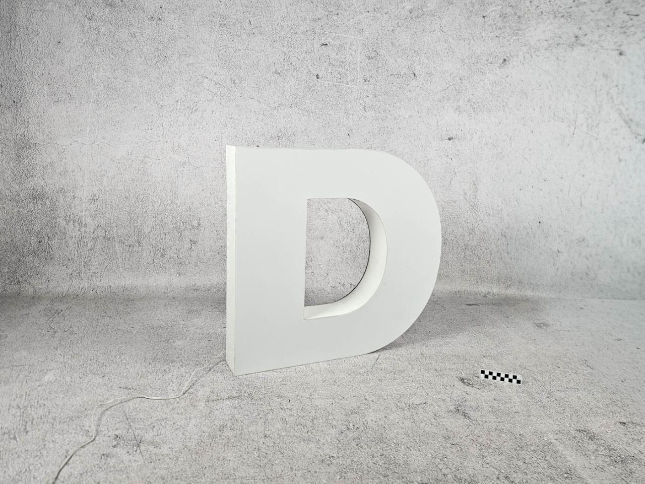 LITERY PODŚWIETLANE