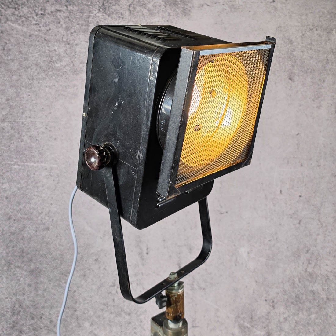 LAMPA FILMOWA