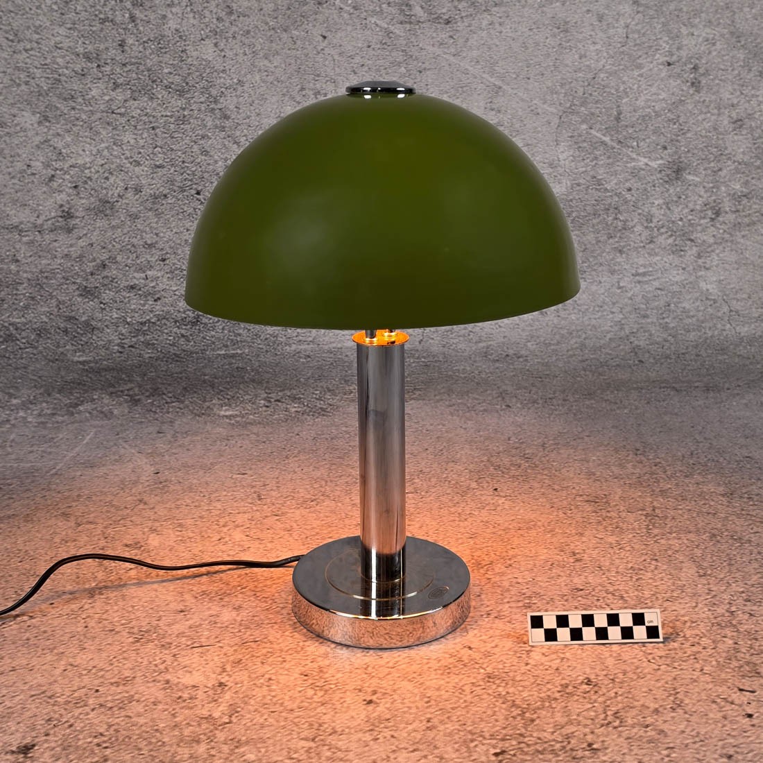 LAMPA STOŁOWA