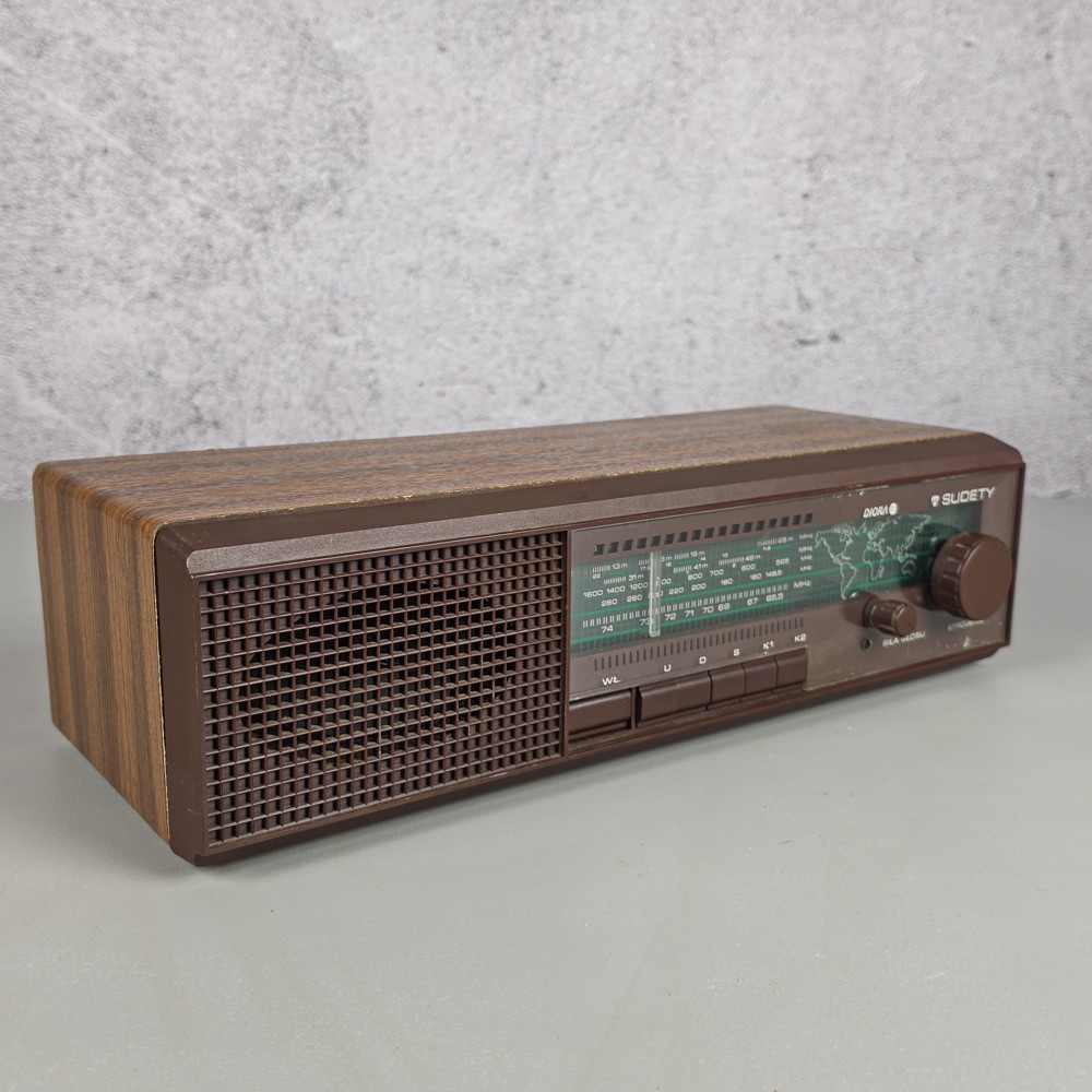 RADIO