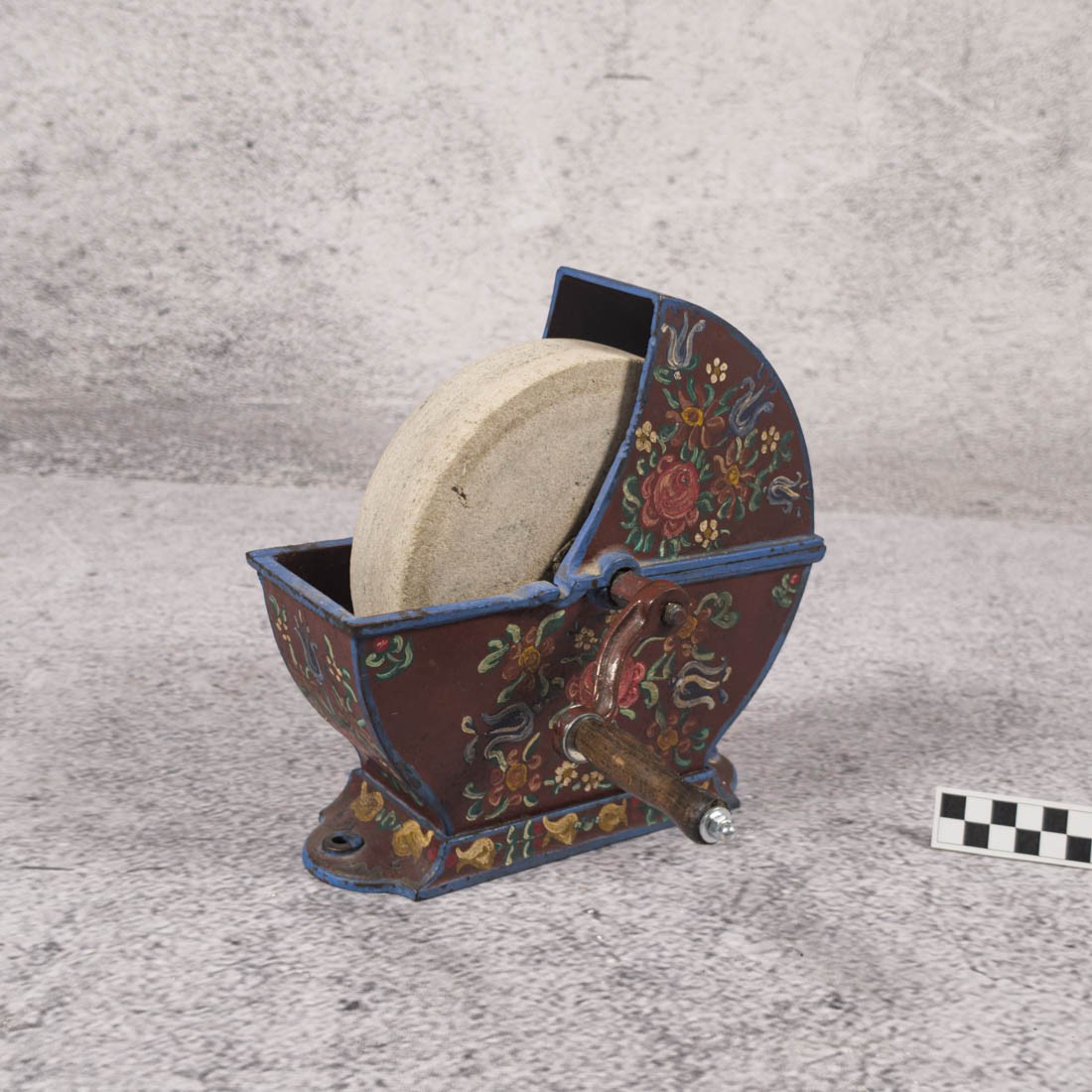 OSEŁKA KORBOWA, FIGURKA OZDOBNA