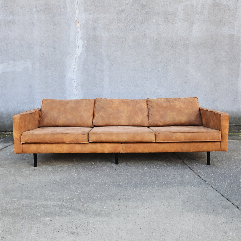 KANAPA SOFA