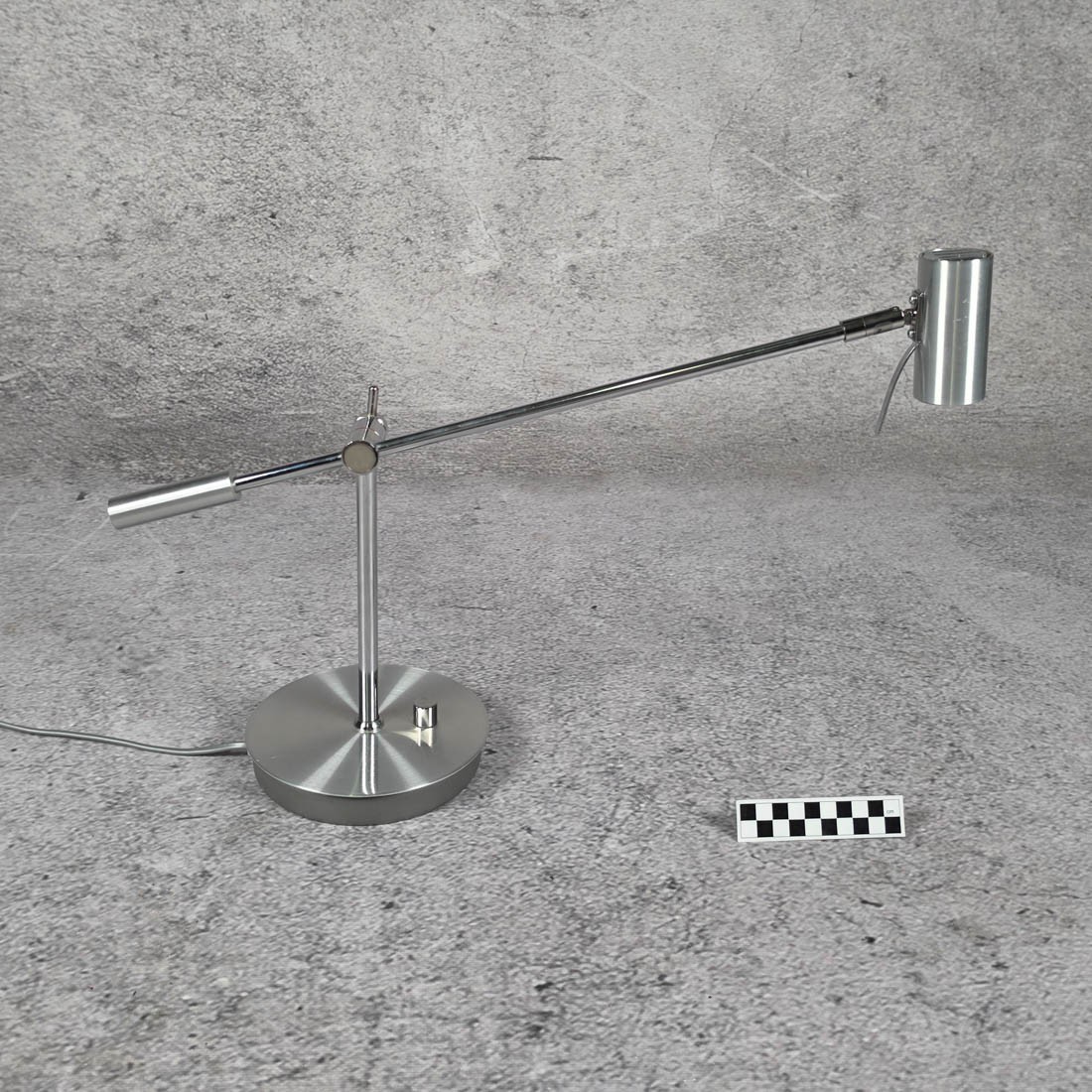 LAMPA BIURKOWA