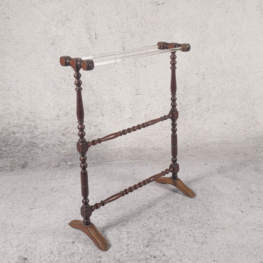 WIESZAK NA RĘCZNIKI