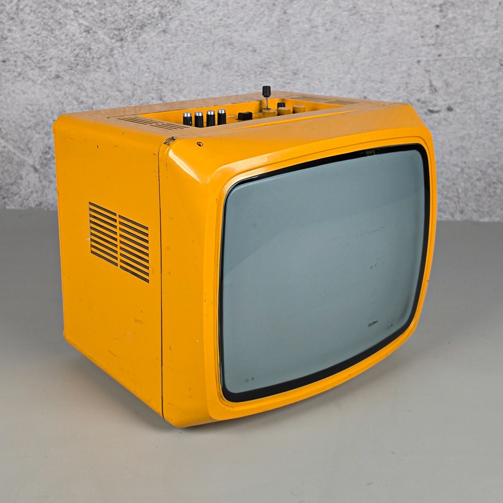 TELEWIZOR