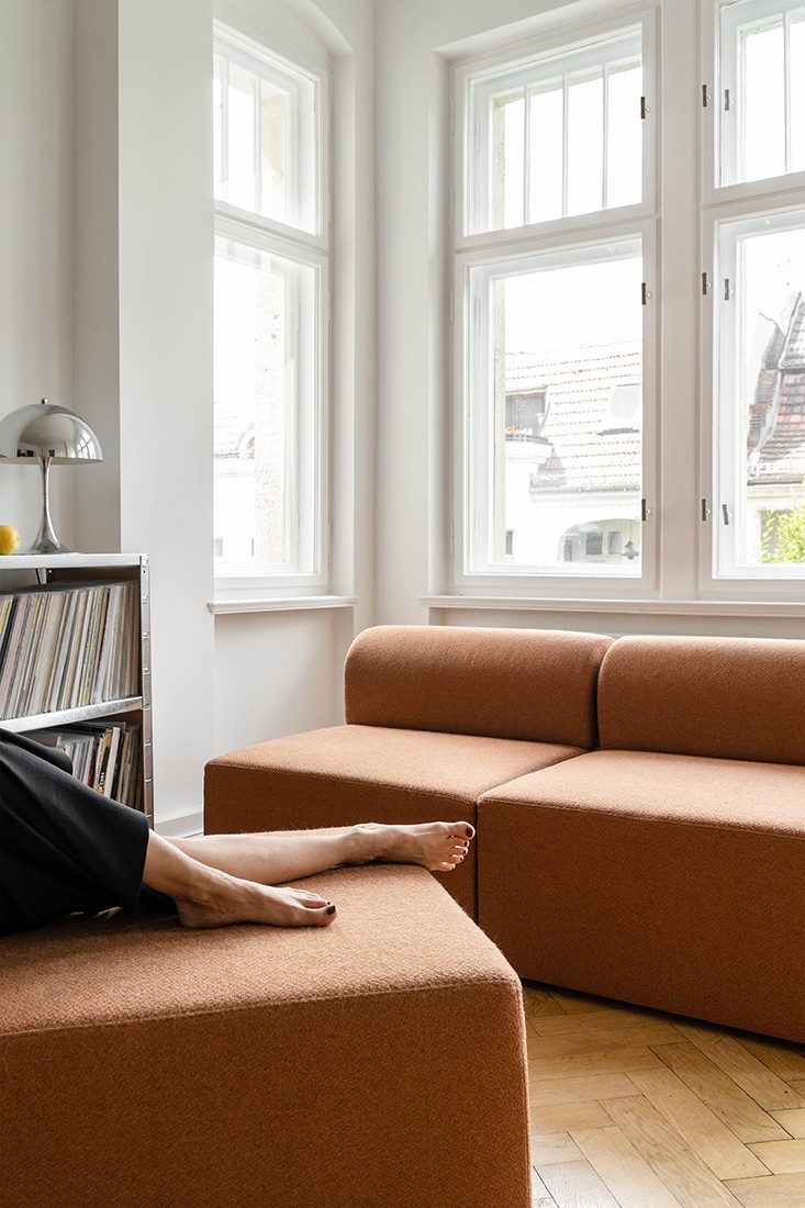 SOFA KANAPA, TAMO
