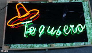 NEON TEQUIERO