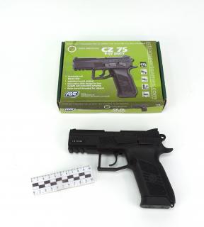 CZ 75  P-07 DUTY PISTOLET