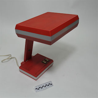 LAMPA BIURKOWA, POLSKA LATA 70-TE