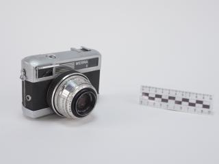 APARAT FOTOGRAFICZNY ANALOGOWY