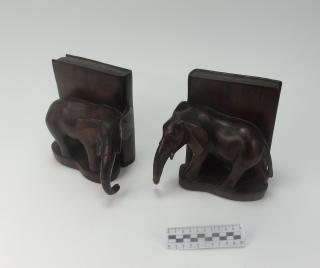 PODPÓRKA DO KSIĄŻEK SŁOŃ