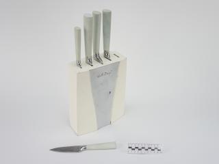 NOŻE KUCHENNE W STOJAKU KOMPLET